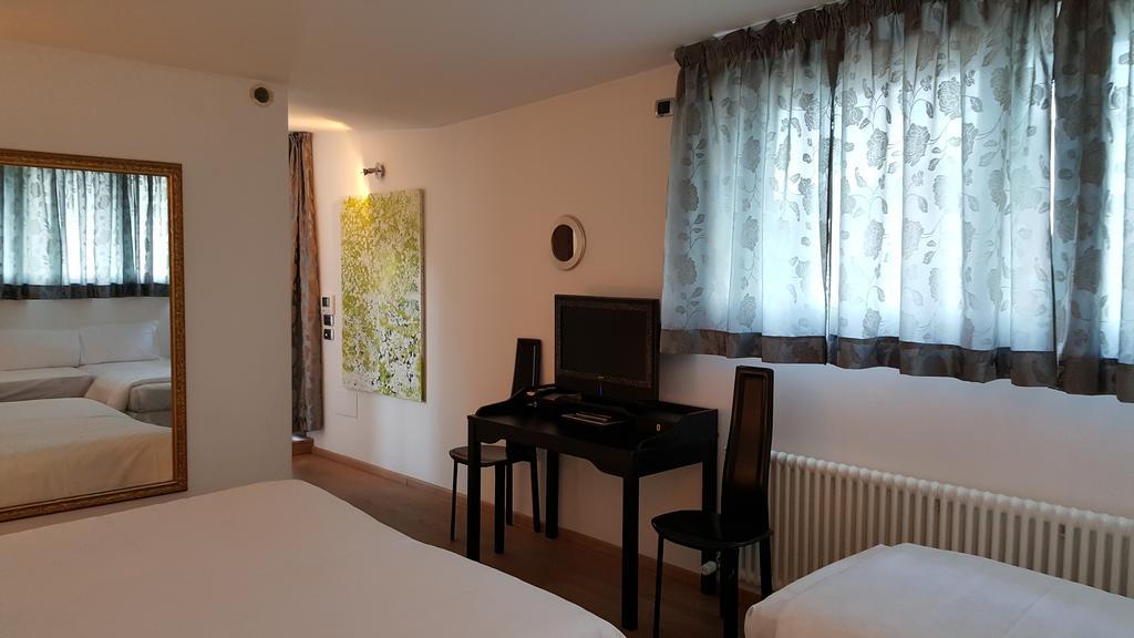 B&B Mele D'Oro 볼차노 객실 사진